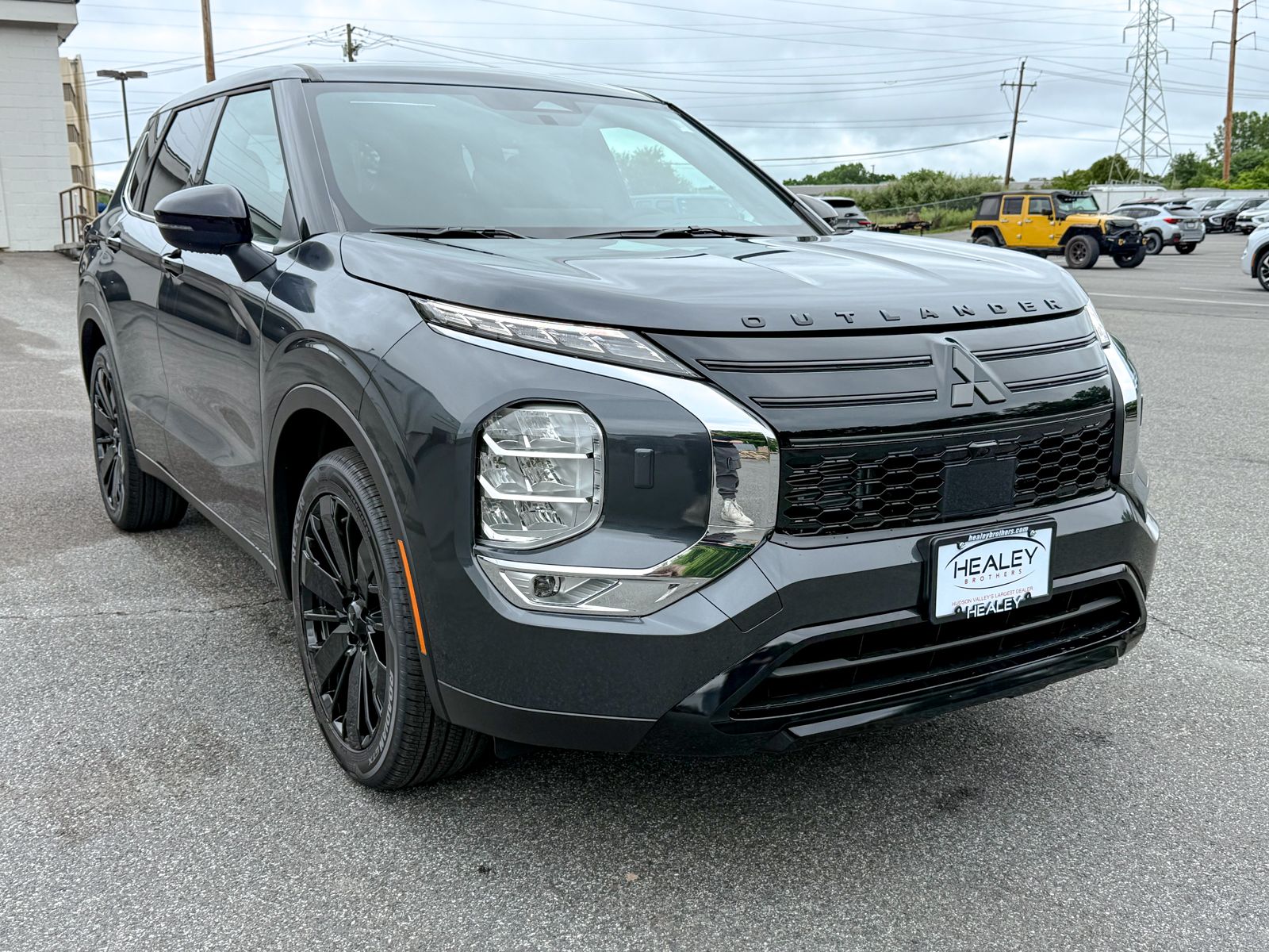 2026 Mitsubishi Outlander