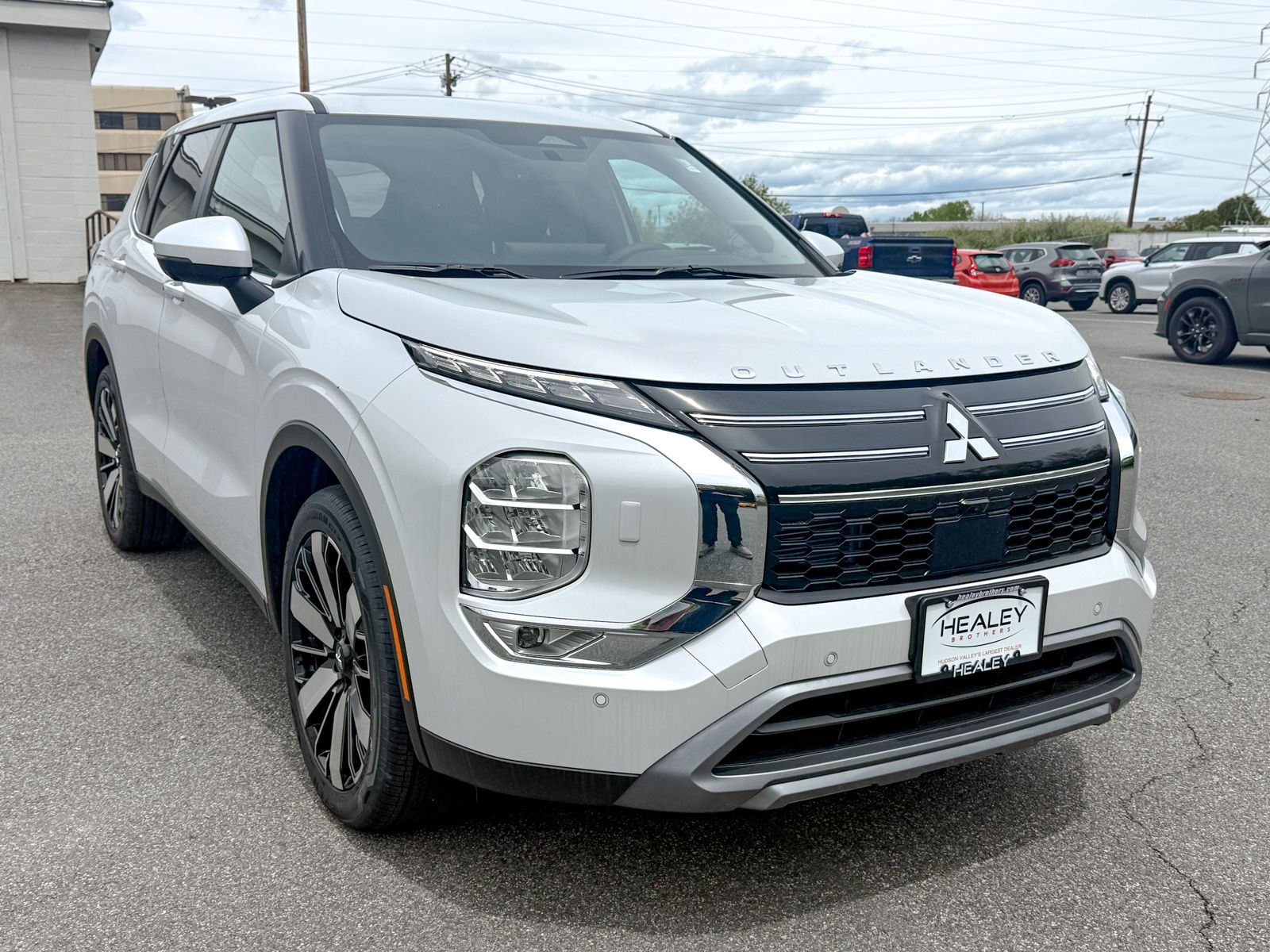 2026 Mitsubishi Outlander