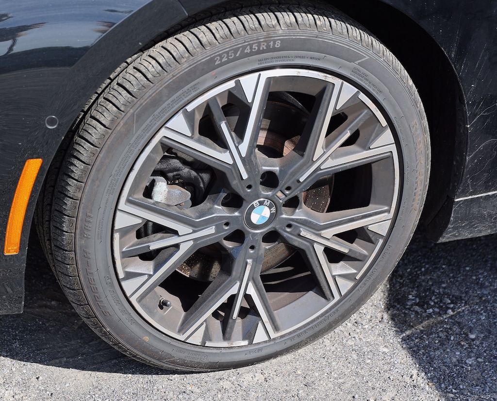 2025 BMW 228i