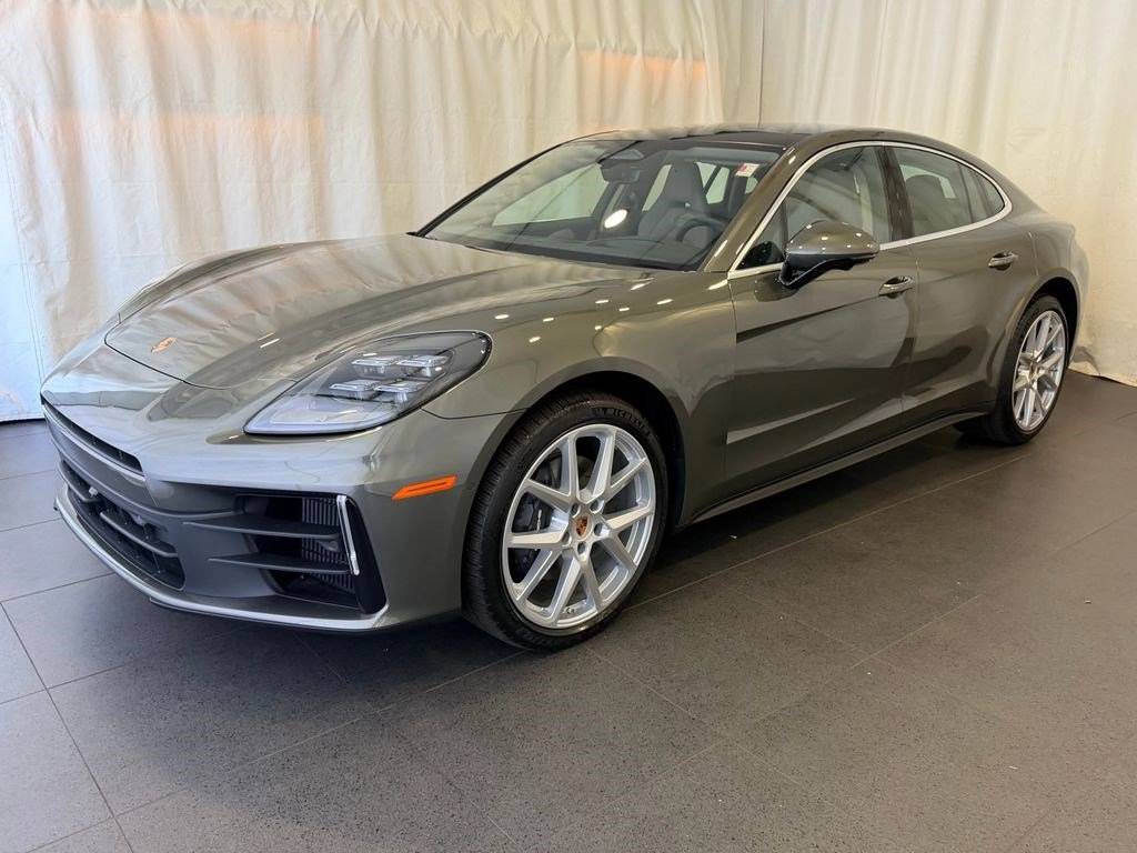 2026 Porsche Panamera
