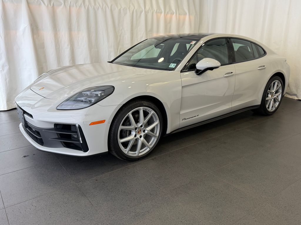 2025 Porsche Panamera