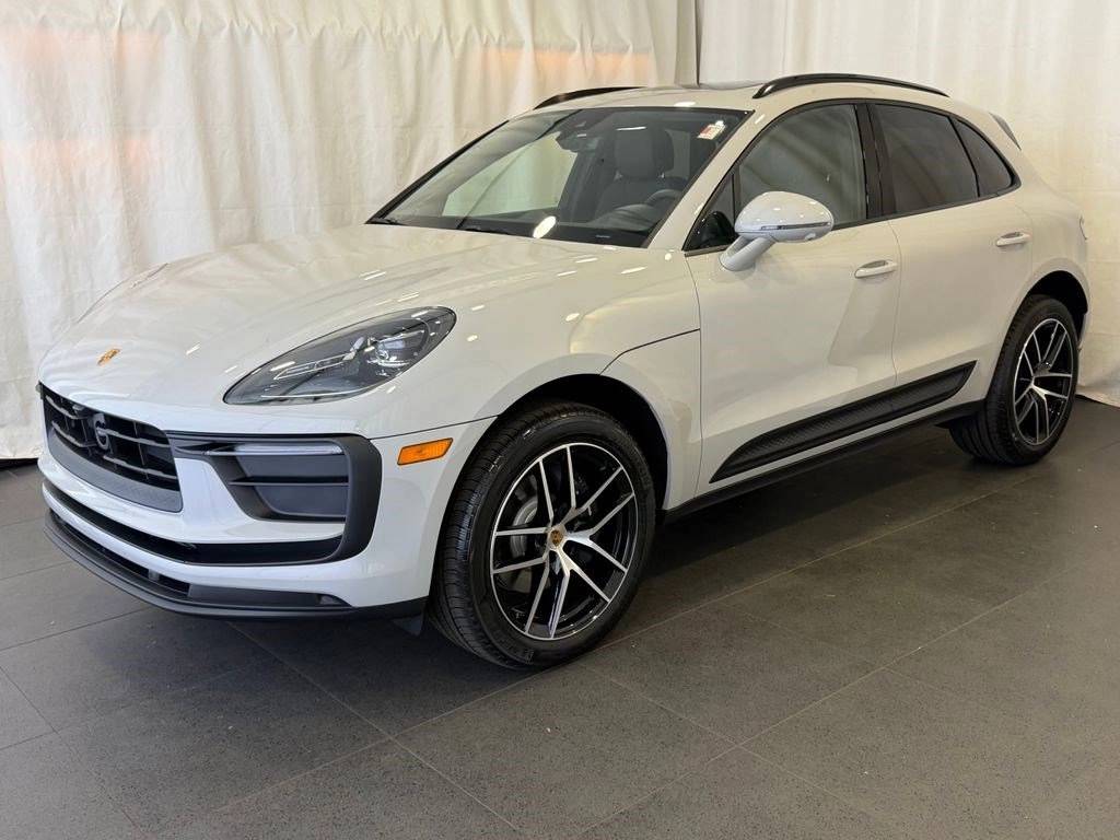 2026 Porsche Macan