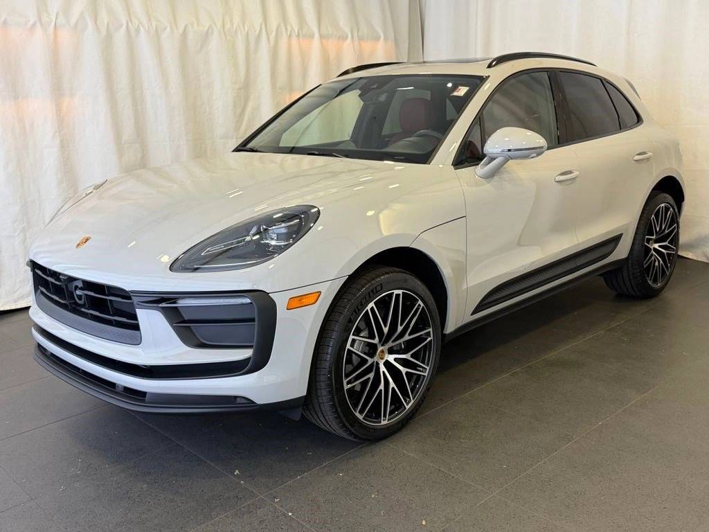 2026 Porsche Macan