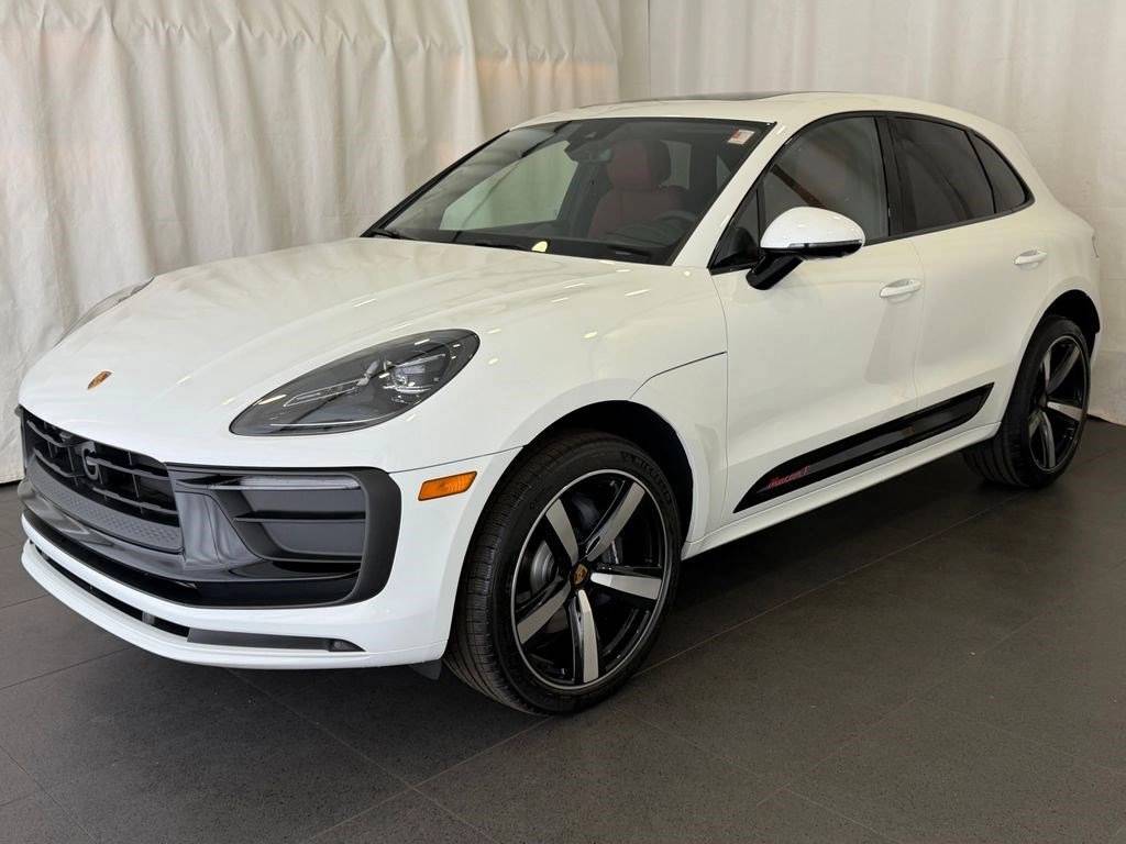 2026 Porsche Macan