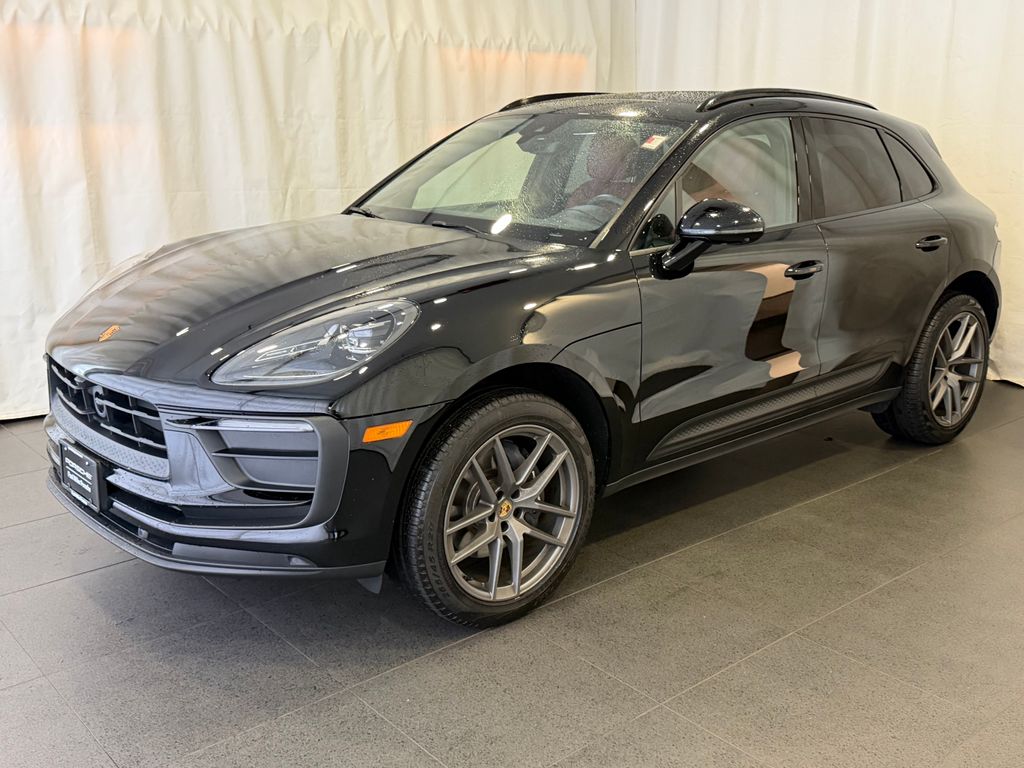 2026 Porsche Macan