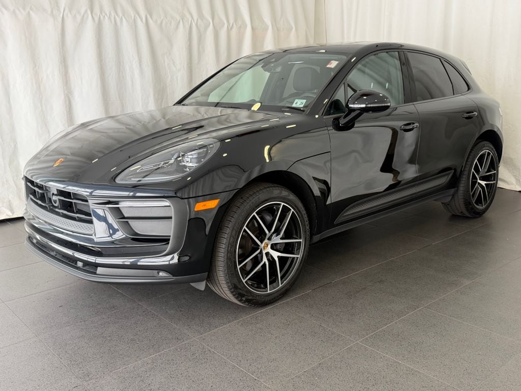 2023 Porsche Macan