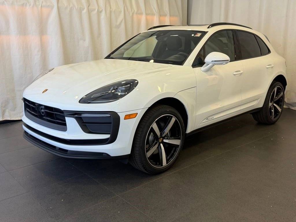 2026 Porsche Macan