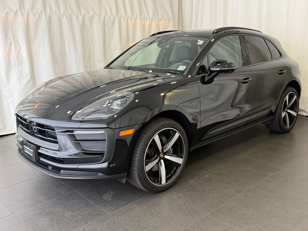 2026 Porsche Macan