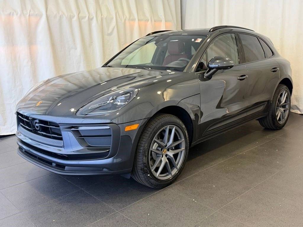 2026 Porsche Macan