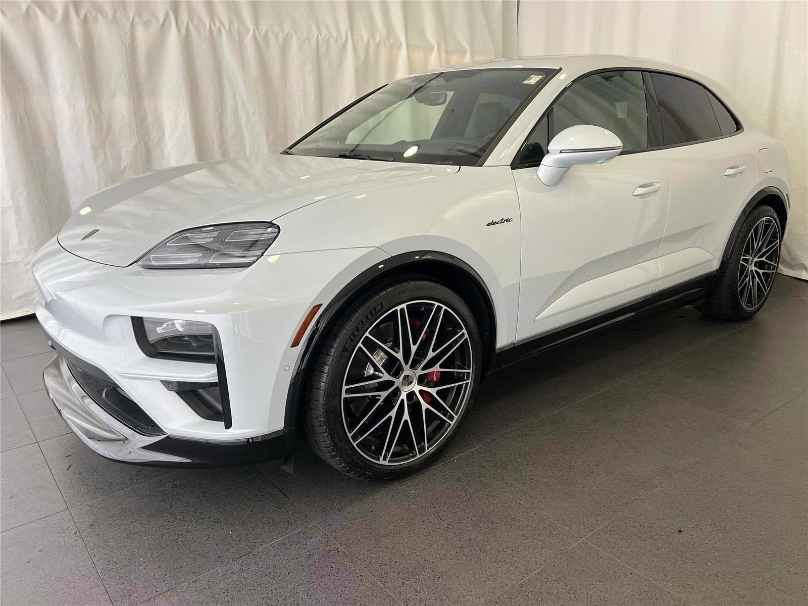 2025 Porsche Macan Electric