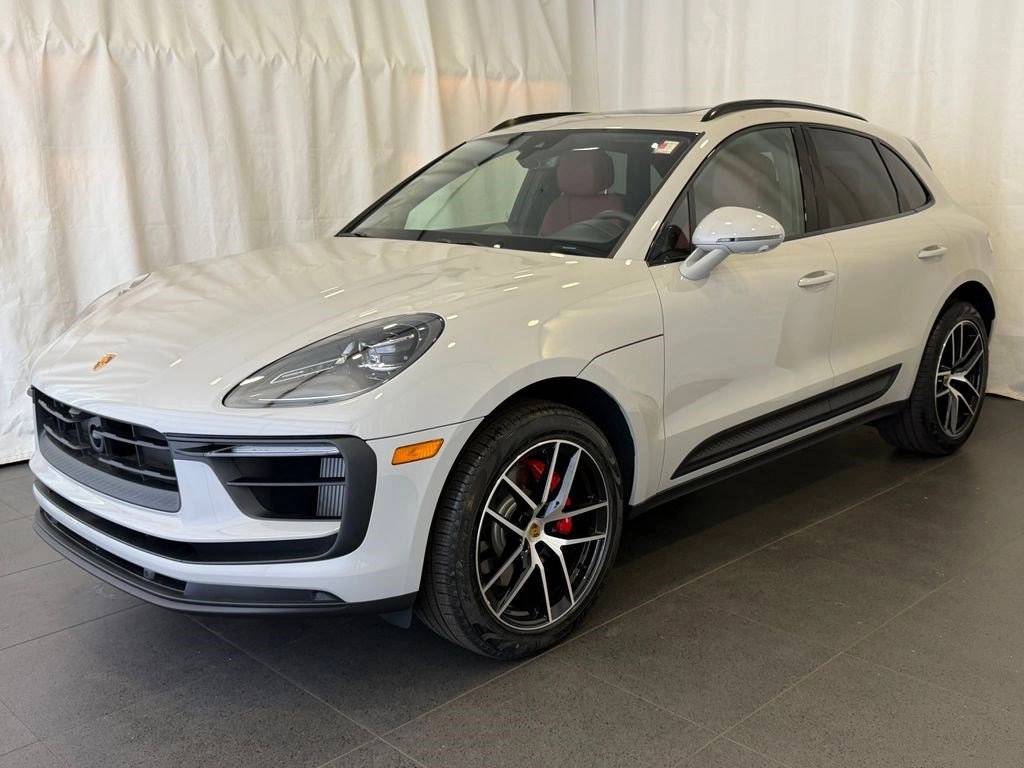 2026 Porsche Macan
