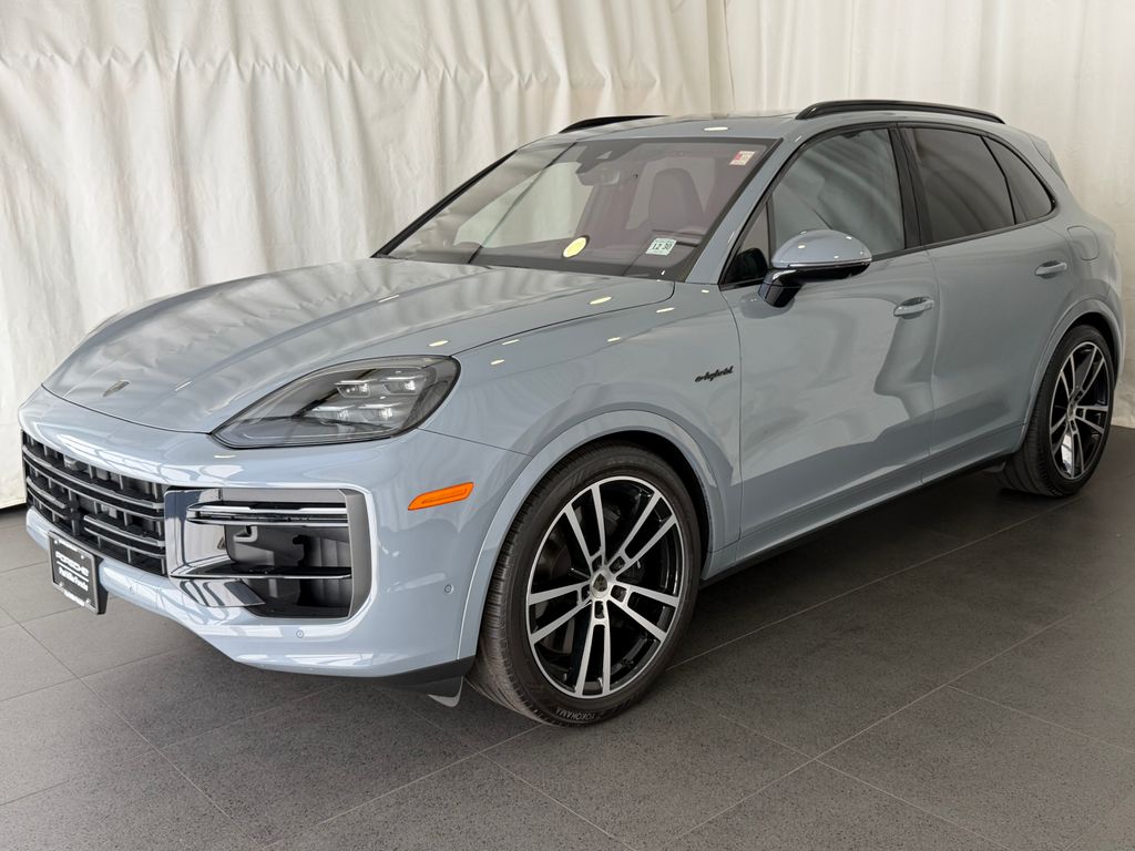 2025 Porsche Cayenne E-Hybrid