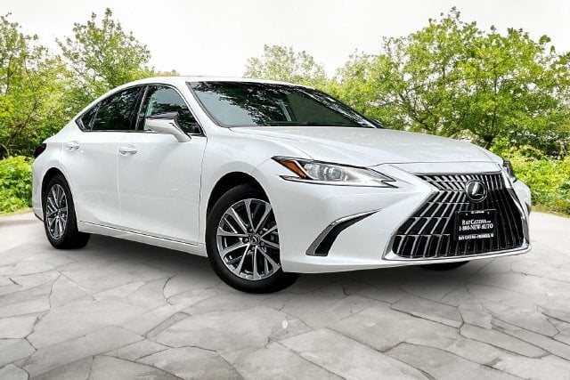 2022 Lexus ES