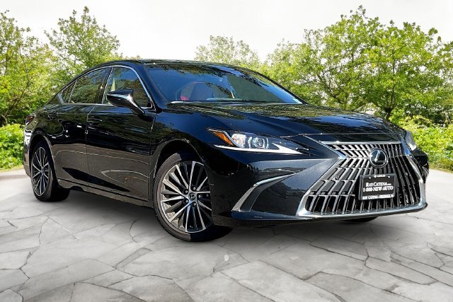 2025 Lexus ES