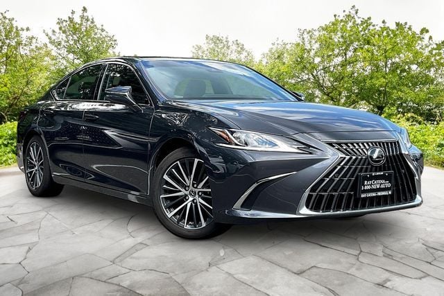 2024 Lexus ES