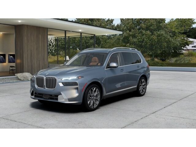 2027 BMW X7